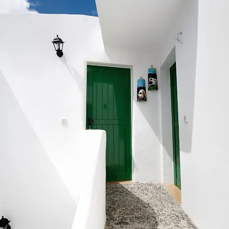 San Roque 2 Casa de Férias Tinajo